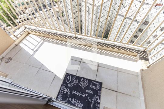 Varanda da Sala de apartamento para alugar com 2 quartos, 60m² em Vila Carmosina, São Paulo