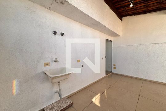Lavanderia de apartamento à venda com 2 quartos, 104m² em Campestre, Santo André