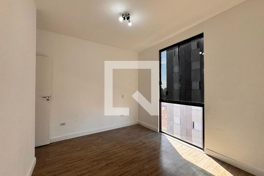 Suite de apartamento à venda com 2 quartos, 104m² em Campestre, Santo André