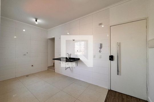 Cozinha de apartamento à venda com 2 quartos, 104m² em Campestre, Santo André