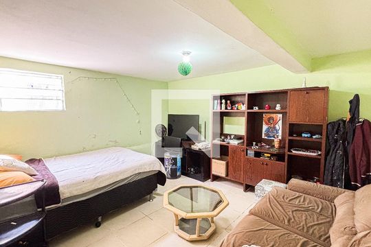 Casa 2 - Sala/Quarto de casa à venda com 4 quartos, 300m² em Jardim Irene, Santo André