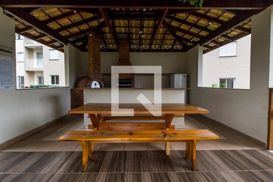 Área gourmet de apartamento para alugar com 2 quartos, 63m² em Jardim Tupanci, Barueri