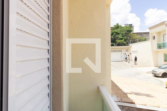 Sacada de casa de condomínio à venda com 2 quartos, 68m² em Vila Jacuí, São Paulo