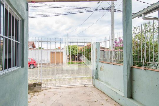Área comum de casa para alugar com 1 quarto, 39m² em Igara, Canoas