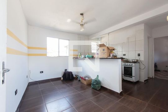 Casa à venda com 1 quarto, 50m² em Parada Xv de Novembro, São Paulo