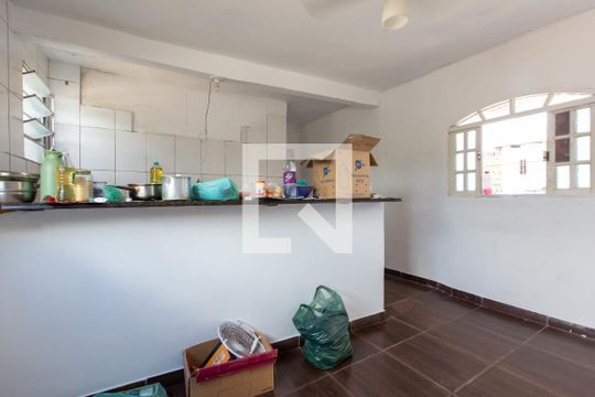 Sala de casa à venda com 1 quarto, 50m² em Parada Xv de Novembro, São Paulo