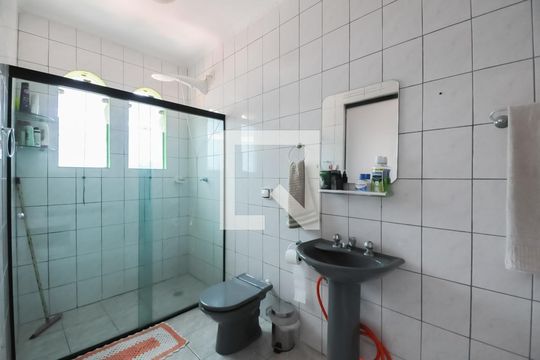 Banheiro da Suíte de casa à venda com 3 quartos, 233m² em Planalto, São Bernardo do Campo
