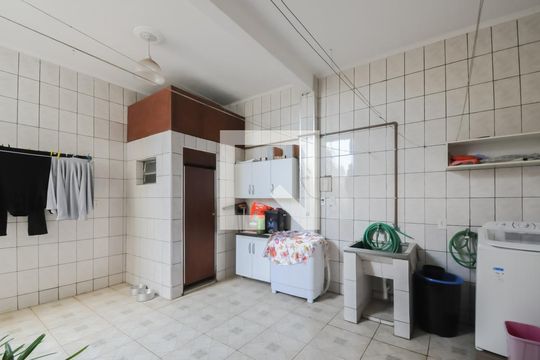 Área de Serviço de casa à venda com 3 quartos, 233m² em Planalto, São Bernardo do Campo