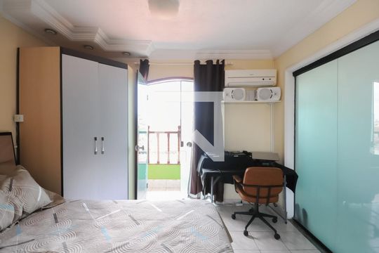 Quarto 1 ( Suíte ) de casa à venda com 3 quartos, 233m² em Planalto, São Bernardo do Campo