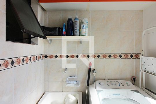 Cozinha e Área de Serviço de apartamento à venda com 2 quartos, 140m² em Vila Mussolini, São Bernardo do Campo