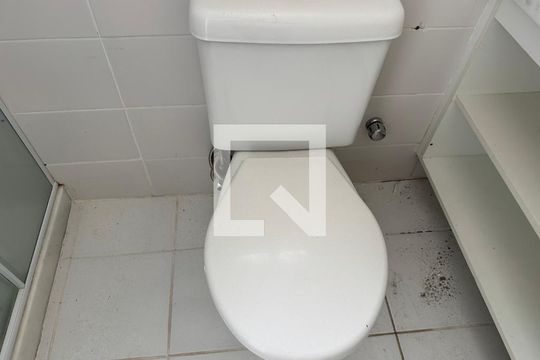 Suíte 1 - Banheiro de casa de condomínio para alugar com 4 quartos, 200m² em Recreio dos Bandeirantes, Rio de Janeiro