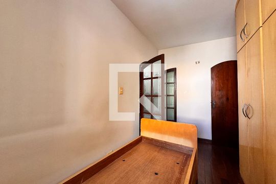 Quarto 3 de casa para alugar com 3 quartos, 350m² em Vila Eldízia, Santo André