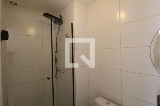 Banheiro de apartamento para alugar com 2 quartos, 50m² em Estância Velha, Canoas