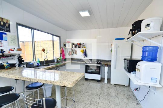 Cozinha de casa à venda com 5 quartos, 382m² em Santa Tereza, Belo Horizonte