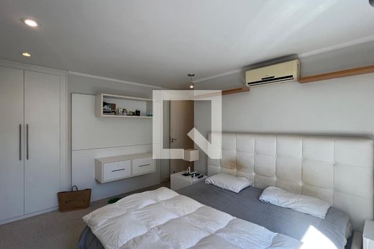 Suite de apartamento à venda com 3 quartos, 145m² em Consolação, São Paulo