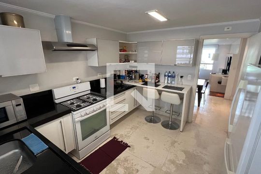 Cozinha de apartamento à venda com 3 quartos, 145m² em Consolação, São Paulo
