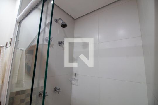Banheiro de kitnet/studio à venda com 1 quarto, 22m² em Jardim das Acacias, São Paulo