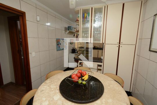Copa de casa à venda com 3 quartos, 220m² em Vila Campo Grande, São Paulo