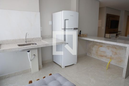 Cozinha de apartamento para alugar com 3 quartos, 90m² em Setor Coimbra, Goiânia
