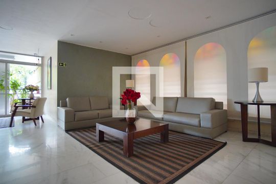 Área comum - Hall de apartamento à venda com 3 quartos, 107m² em Independência, Porto Alegre