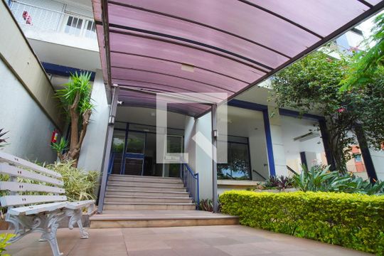 Fachada de apartamento à venda com 3 quartos, 107m² em Independência, Porto Alegre