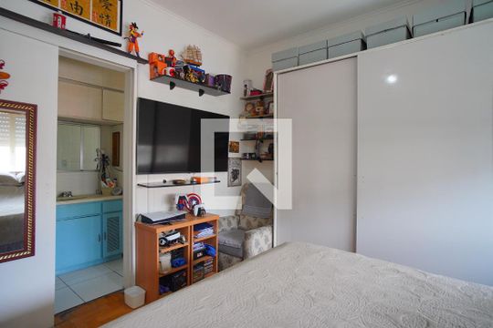 Suíte de apartamento à venda com 3 quartos, 107m² em Independência, Porto Alegre