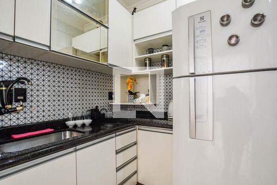 Cozinha de casa à venda com 5 quartos, 200m² em Vila Guarará, Santo André