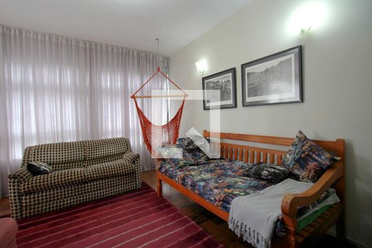 Sala de Estar de apartamento para alugar com 4 quartos, 400m² em Funcionários, Belo Horizonte