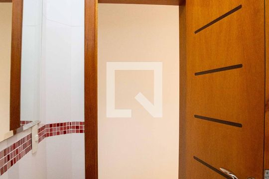 Lavabo de casa à venda com 4 quartos, 237m² em Jardim Colonial, São Bernardo do Campo
