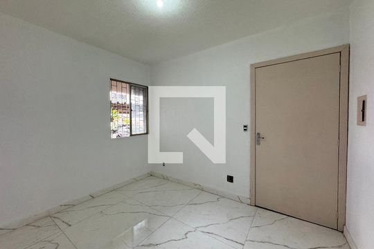 sala de apartamento para alugar com 2 quartos, 42m² em Rio dos Sinos, São Leopoldo