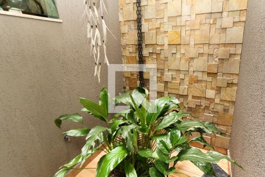 Sala de casa à venda com 3 quartos, 180m² em Vila Lucia, São Paulo