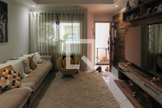 Sala de casa à venda com 3 quartos, 180m² em Vila Lucia, São Paulo