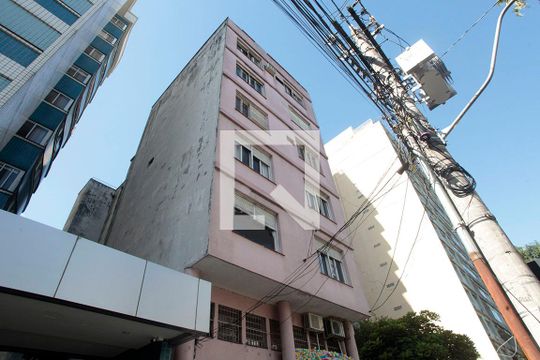 Fachada de apartamento à venda com 2 quartos, 77m² em  Independência, Porto Alegre