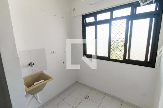 Área de Serviço de apartamento para alugar com 2 quartos, 74m² em Vila Sonia do Taboao, Taboão da Serra