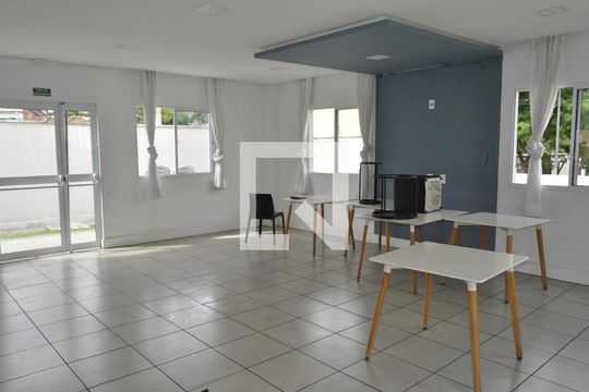 Área comum de apartamento para alugar com 2 quartos, 44m² em Sampaio, Rio de Janeiro