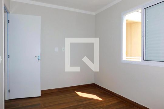 Quarto 2 de apartamento para alugar com 2 quartos, 60m² em Balneário Tropical, Paulínia
