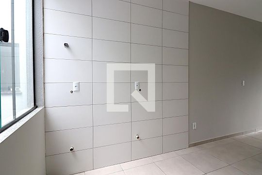 Sala/Cozinha de apartamento para alugar com 1 quarto, 33m² em Jardim Algarve, Viamão