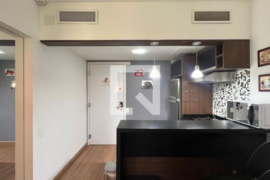 Cozinha de kitnet/studio para alugar com 1 quarto, 34m² em Jardim Paulista, São Paulo