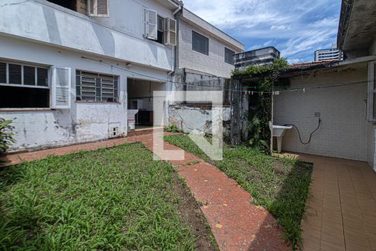 Quintal de casa à venda com 4 quartos, 212m² em Jardim da Saúde, São Paulo