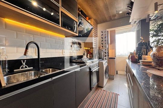 Cozinha de apartamento à venda com 2 quartos, 65m² em Jardim Bela Vista, Santo André