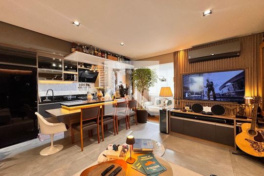 Sala de apartamento à venda com 2 quartos, 65m² em Jardim Bela Vista, Santo André