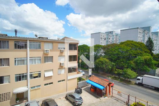 Sala - Vista de apartamento à venda com 2 quartos, 69m² em Sarandi, Porto Alegre