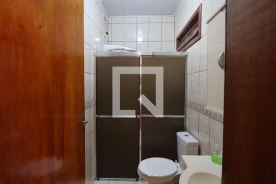 Banheiro da Suíte 1 Casa 1 de casa à venda com 4 quartos, 340m² em Harmonia, Canoas