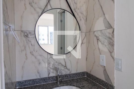 Banheiro de apartamento à venda com 2 quartos, 35m² em Jaguaré, São Paulo