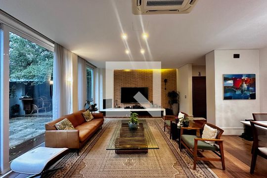 Sala de casa de condomínio à venda com 4 quartos, 224m² em Campo Belo, São Paulo