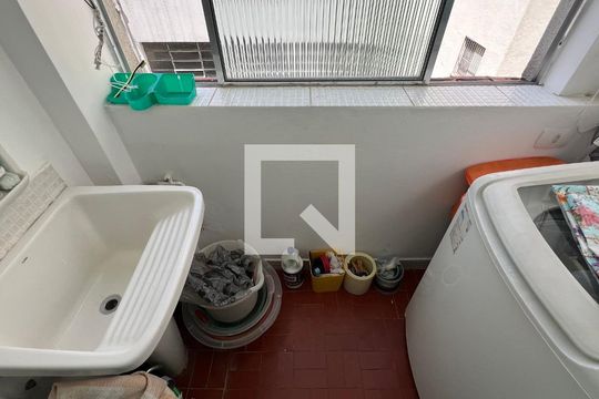 Área de Serviço de apartamento à venda com 3 quartos, 65m² em Jardim das Bandeiras, São Paulo