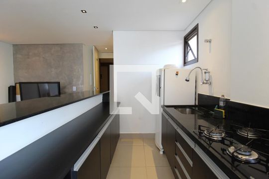Sala/Cozinha de apartamento para alugar com 1 quarto, 70m² em Vila Nova Conceição, São Paulo