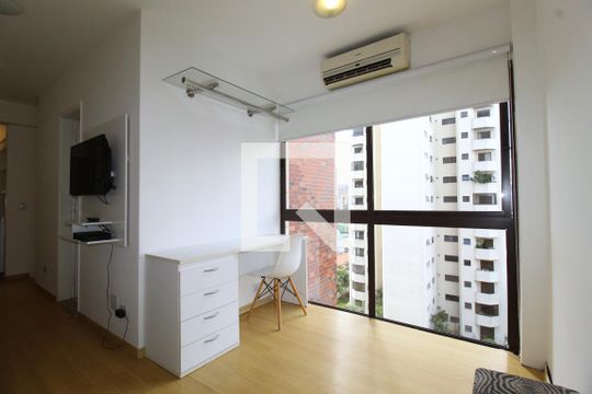 Quarto Suíte de apartamento para alugar com 1 quarto, 70m² em Vila Nova Conceição, São Paulo