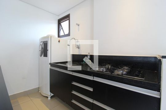 Sala/Cozinha de apartamento para alugar com 1 quarto, 70m² em Vila Nova Conceição, São Paulo
