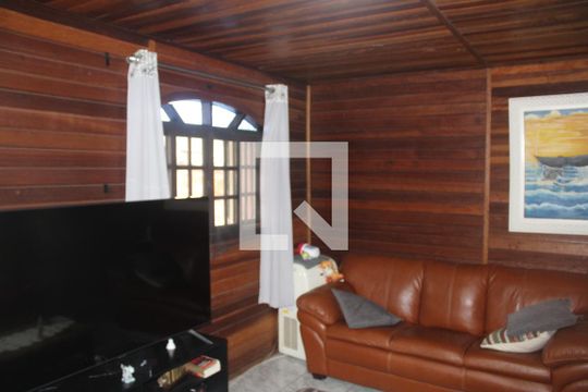 Sala de casa à venda com 4 quartos, 180m² em Vila Barbosa, São Paulo